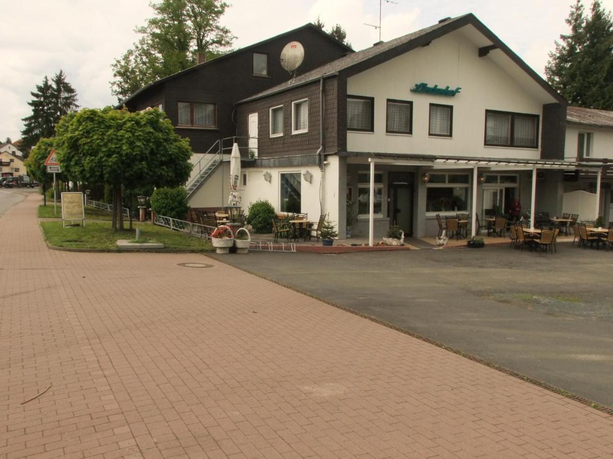 Hotel-Lindenhof Rauschenberg Eksteriør billede